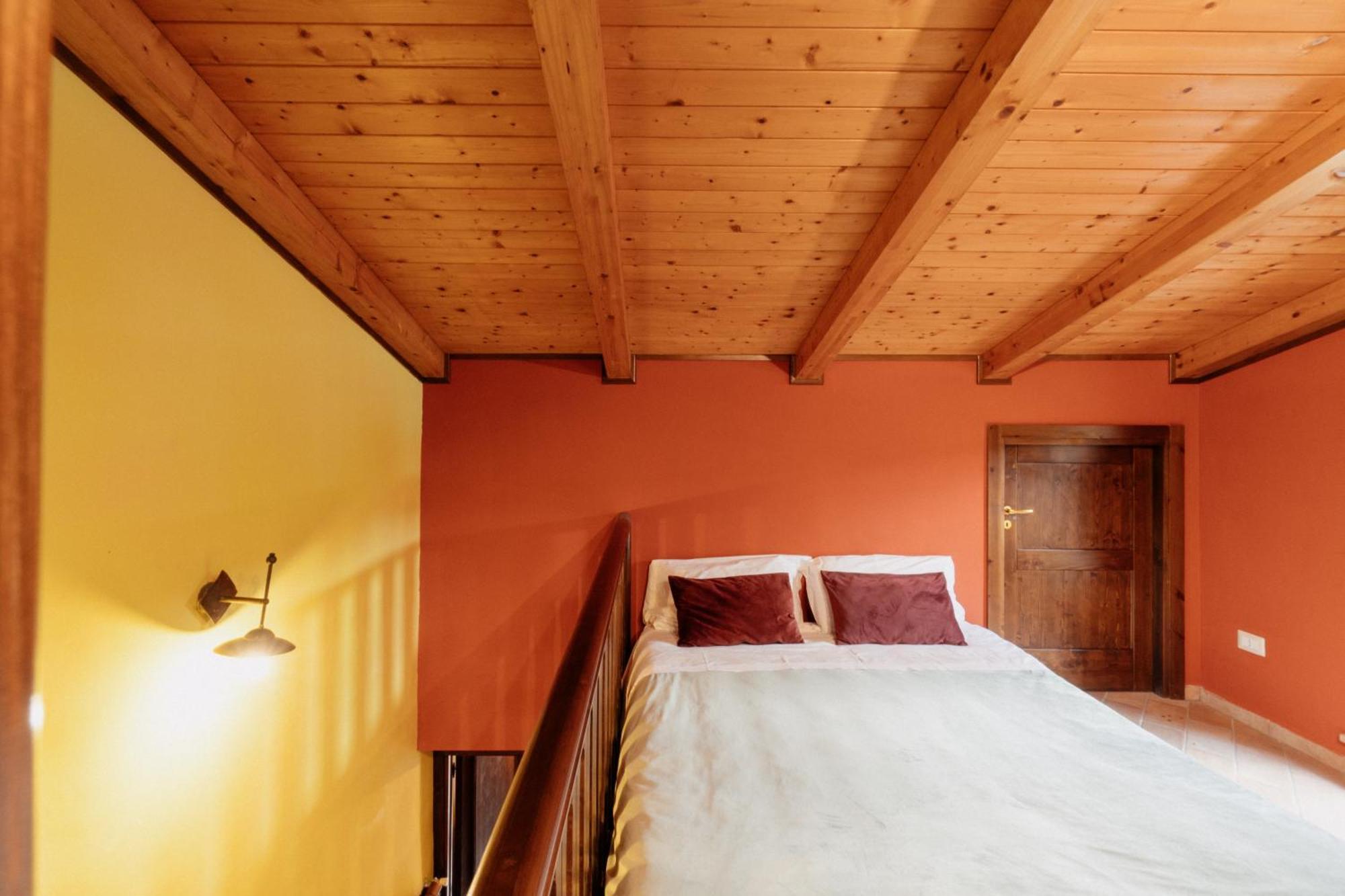 Casale Serena Fabro Luaran gambar